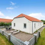 Marjatta - 3-2km From The Sea By Interhome