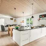 Nyaraló Marjatta - 3-2km From The Sea By Interhome