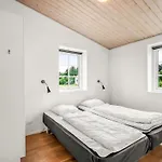 Marjatta - 3-2km From The Sea By Interhome *