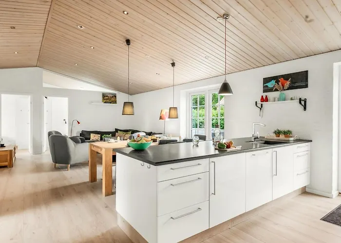 Prázdninový dům Marjatta - 3-2km From The Sea By Interhome